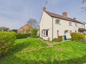 Front Garden- click for photo gallery